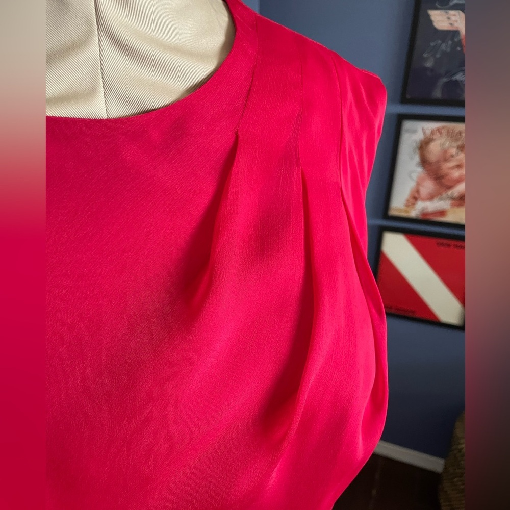 The Limited Red Midi Dress - Picture 7 of 11